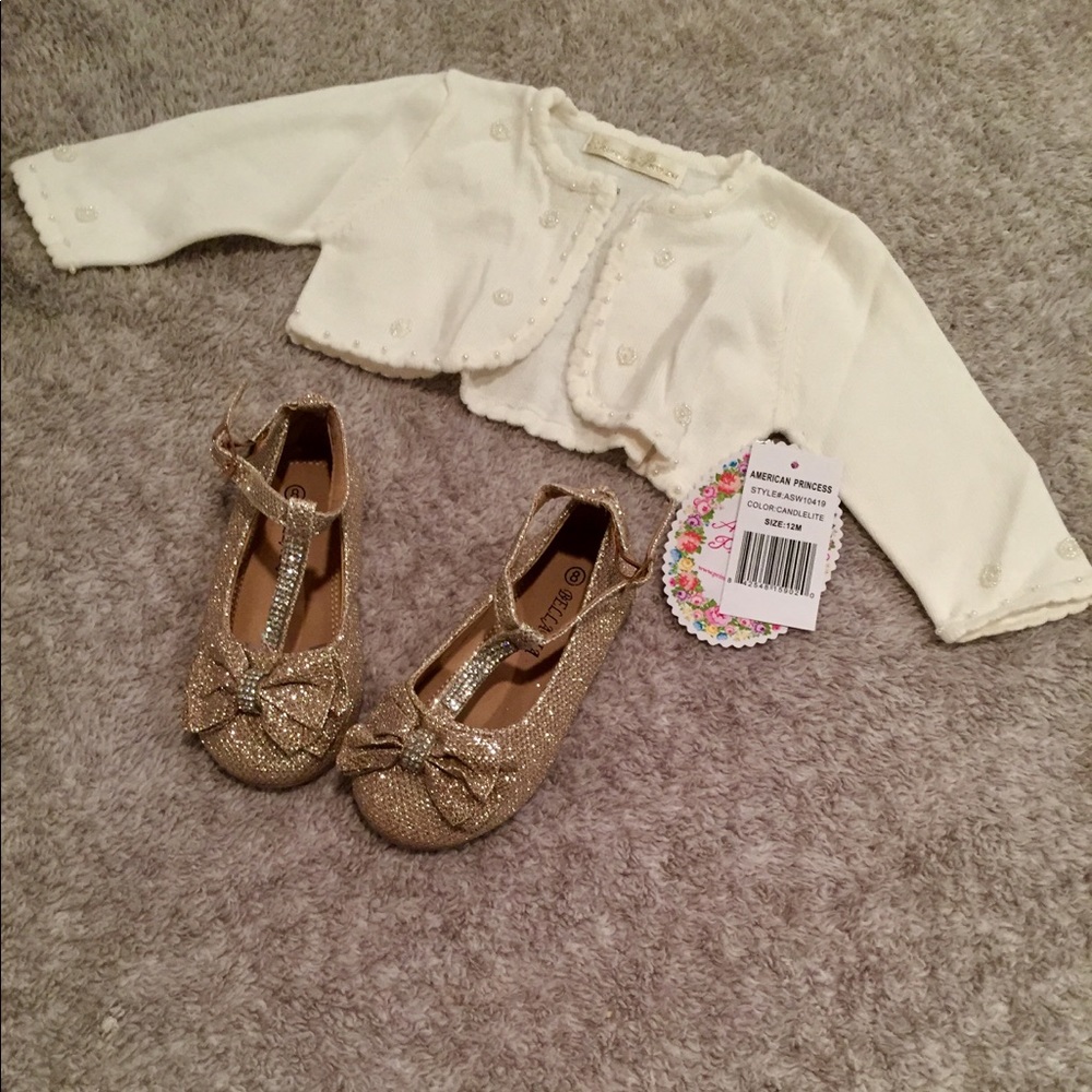 SOLD—NWT Girl 12 m  Knit Pear / Bead Bolero Sweater